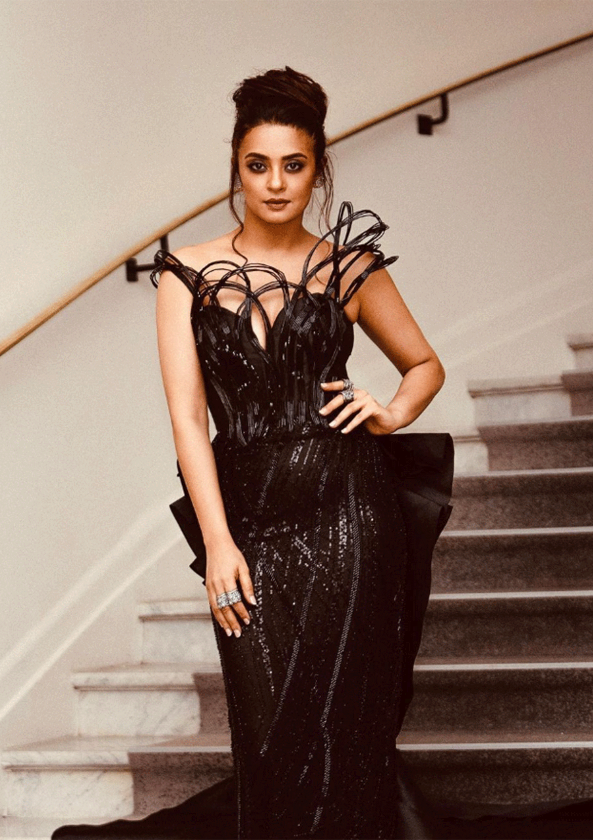 Surveen Chawla In Black Fitted Gown